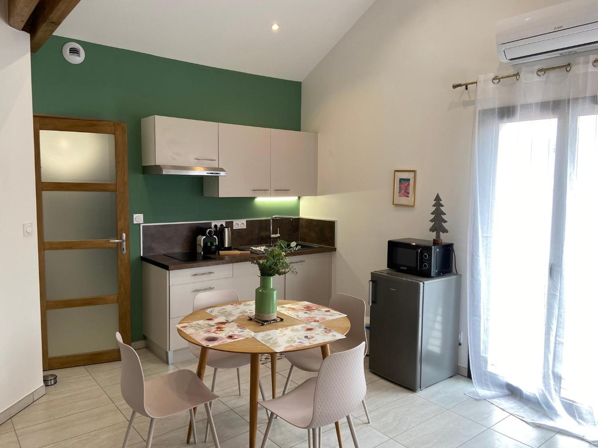 Appartement 2 A 4 Personnes, Une Pause Au Vert Chateauvieux  Exterior foto